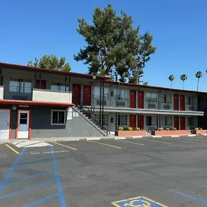 https://pomona-lodge-motel.topanaheimhotels.com